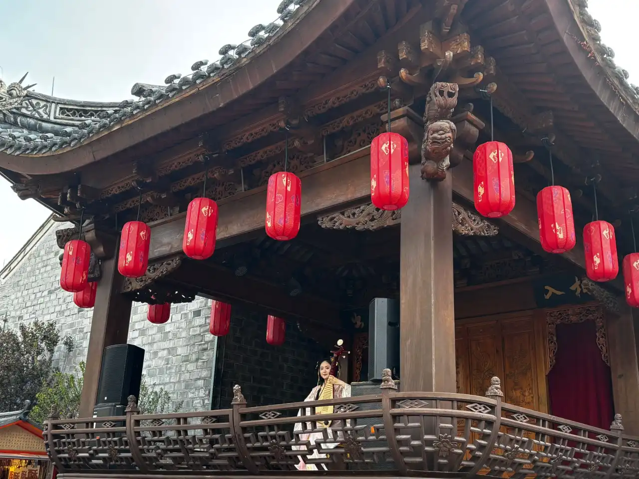 铝合金门窗定制安装方案设计要点及节能性能解析