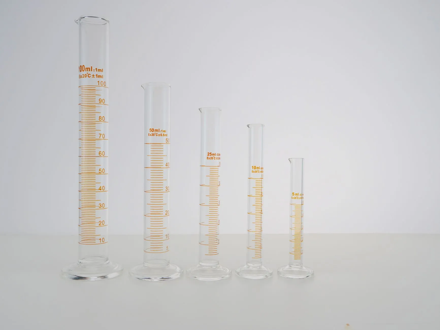 平开窗与推拉窗密封性差异对建筑能耗的影响研究