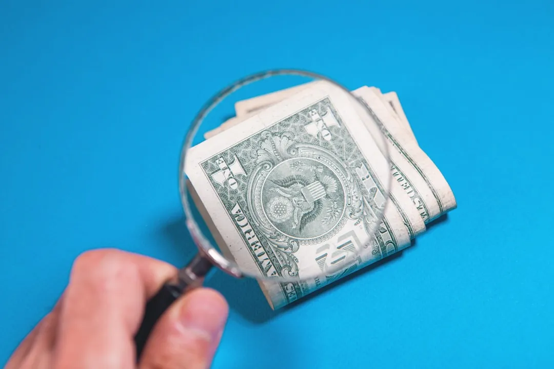 铝合金推拉窗与平开窗技术对比：型材结构与密封性能分析