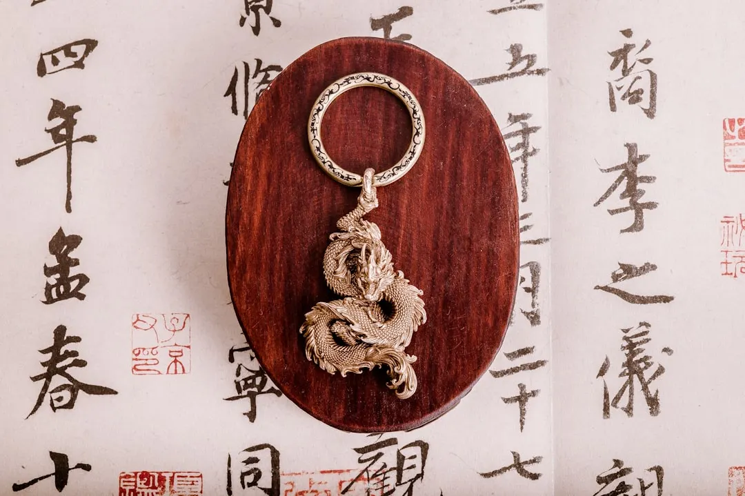 推拉窗与平开窗在住宅项目中的选型对比及适用场景