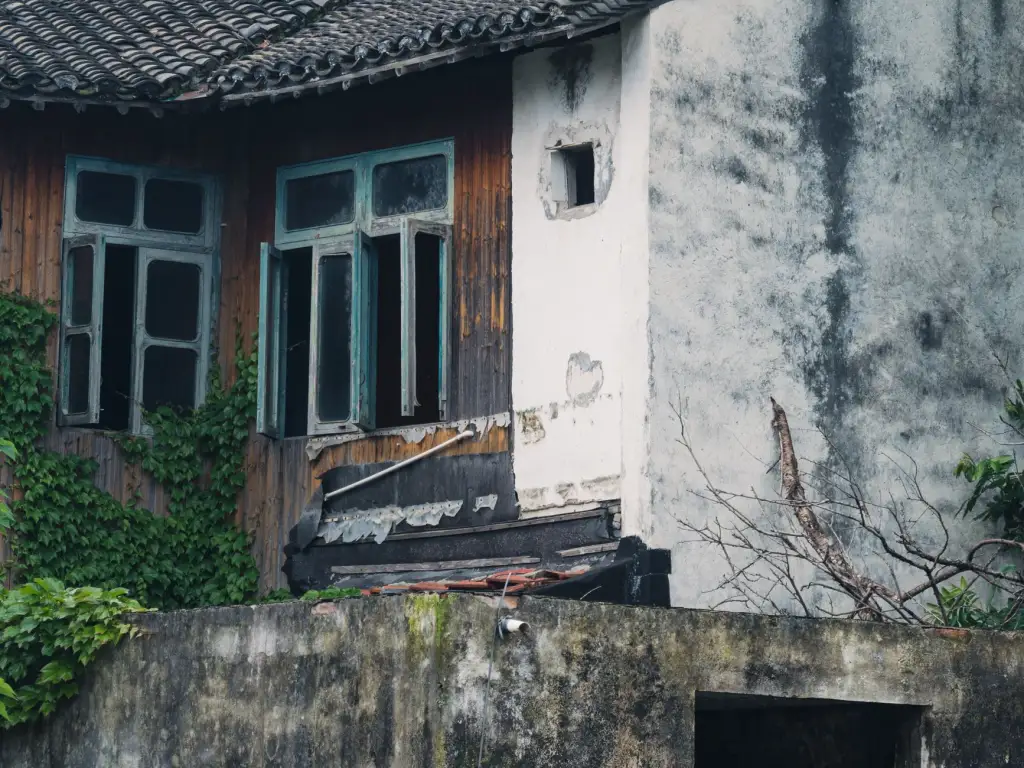 重庆高温天气下断桥铝门窗与普通铝合金门窗隔热性能对比正文配图 1